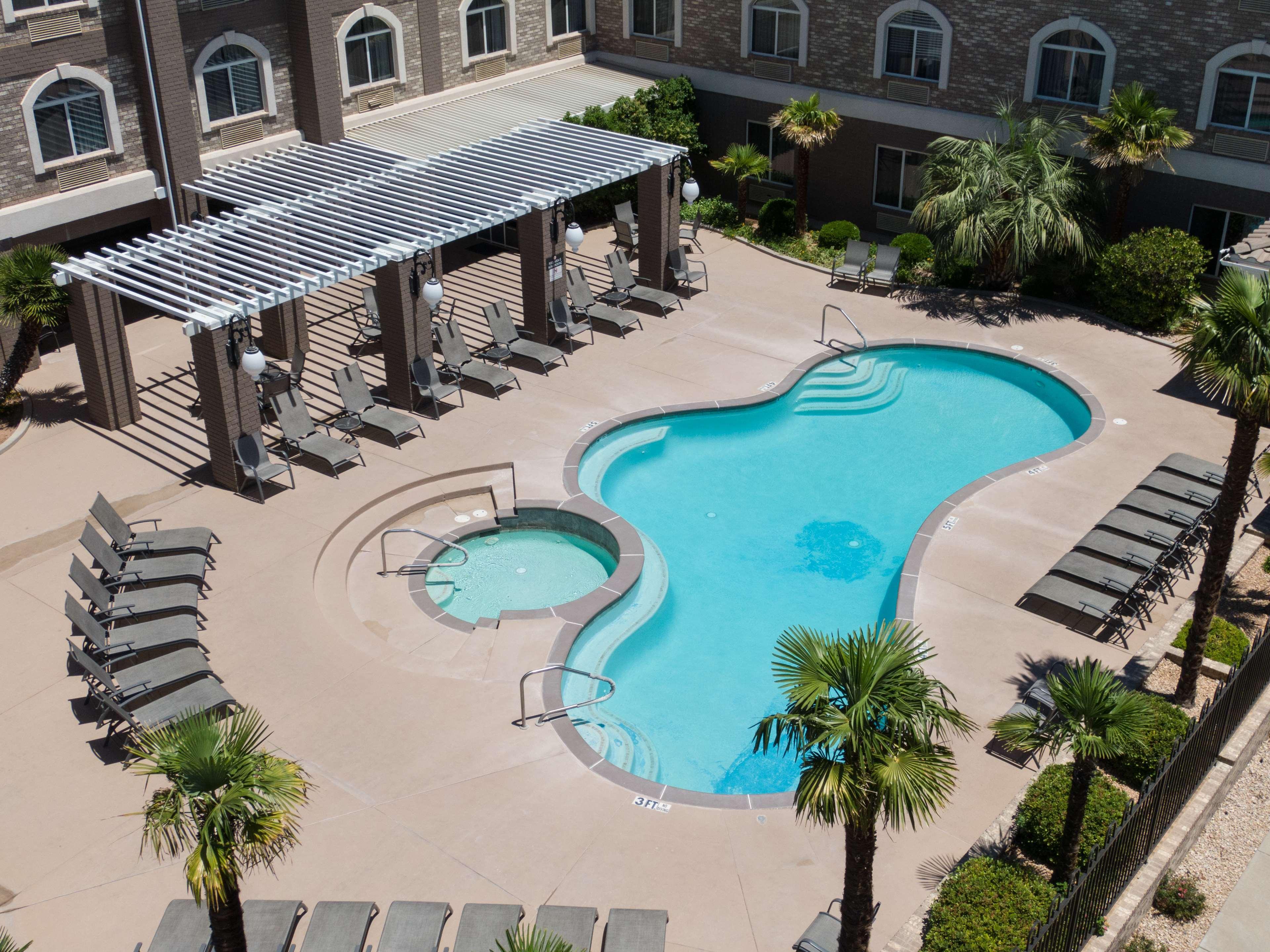 Best Western Plus Abbey Inn Σεντ Τζορτζ Εξωτερικό φωτογραφία