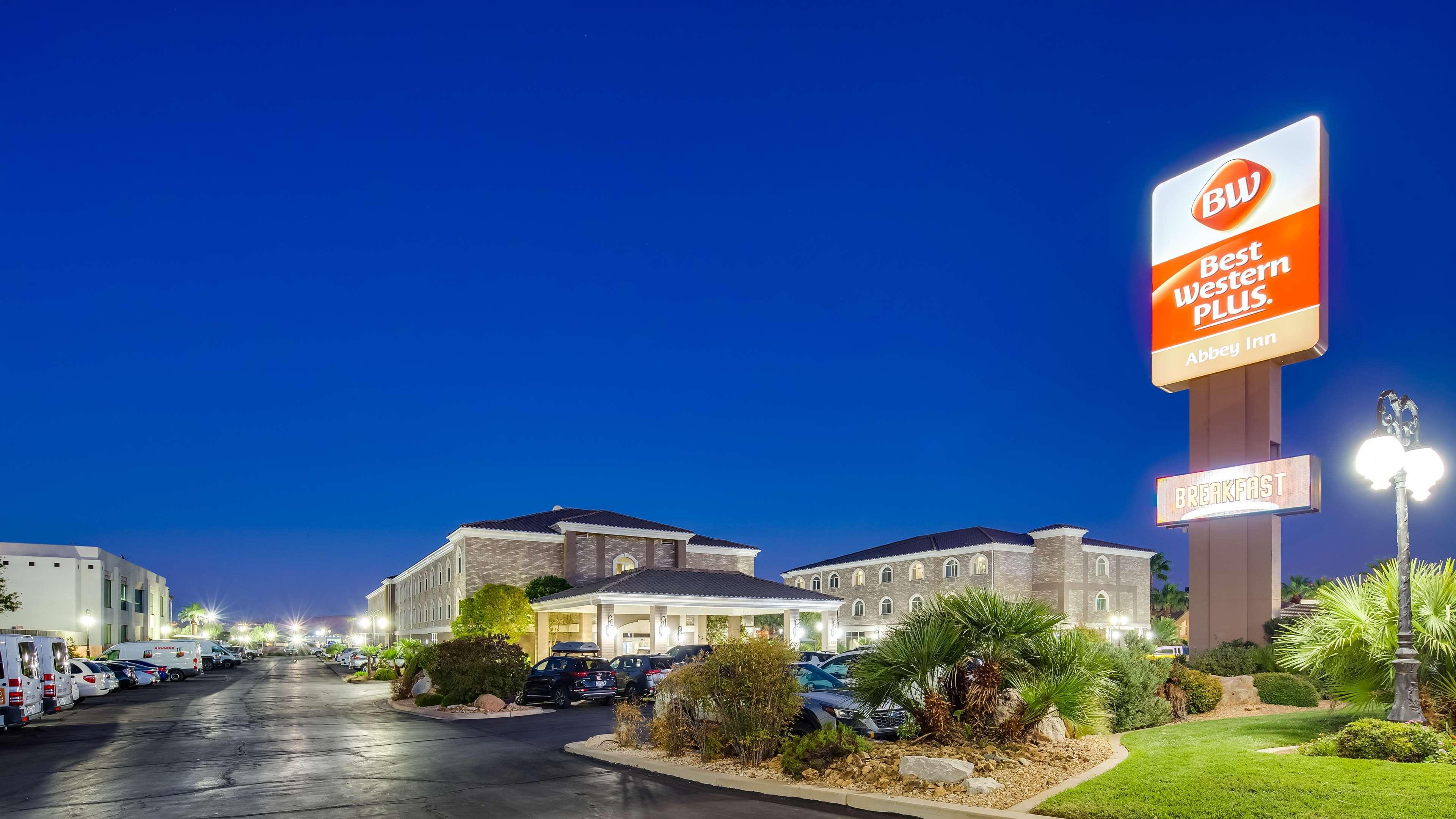 Best Western Plus Abbey Inn Σεντ Τζορτζ Εξωτερικό φωτογραφία