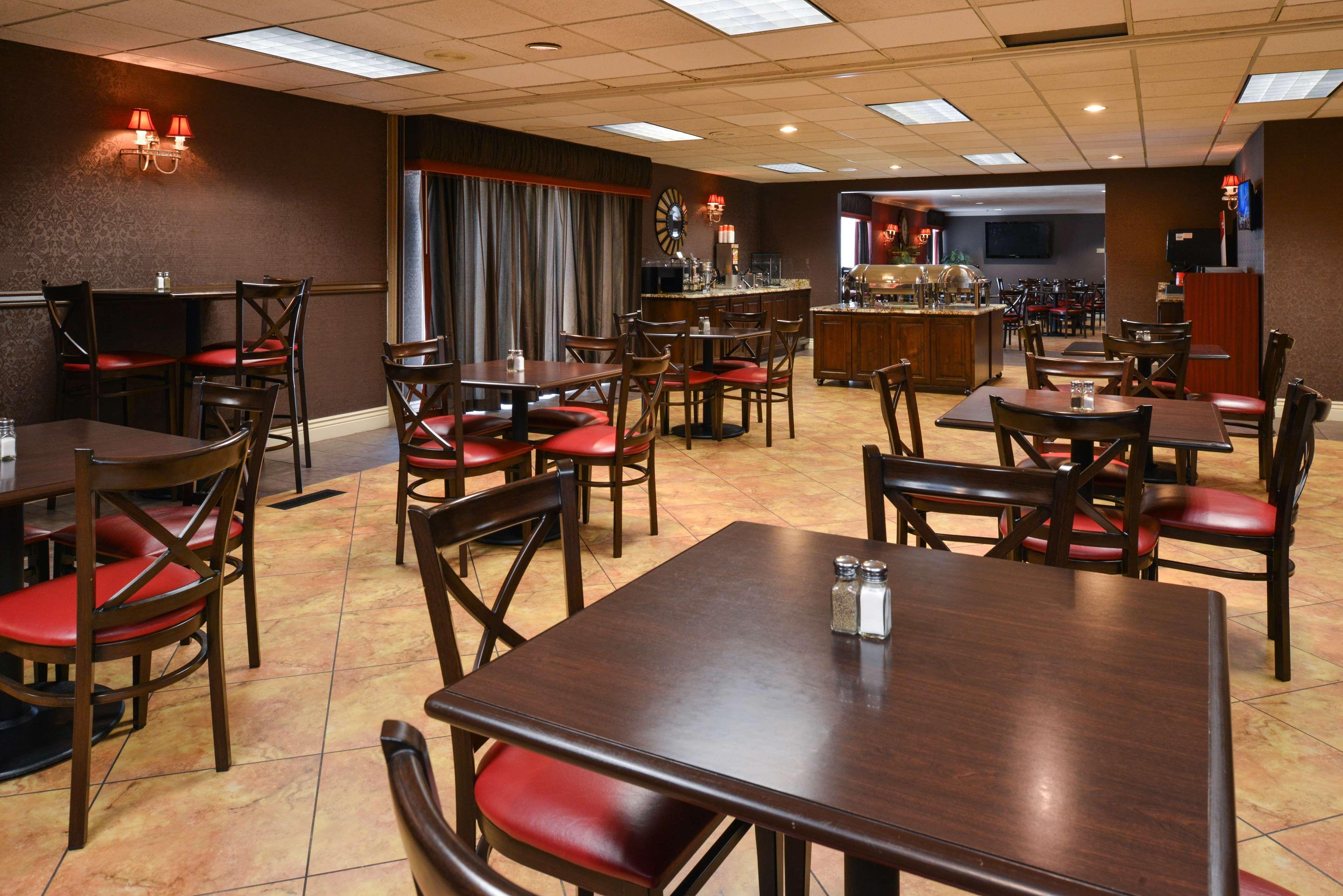 Best Western Plus Abbey Inn Σεντ Τζορτζ Εξωτερικό φωτογραφία