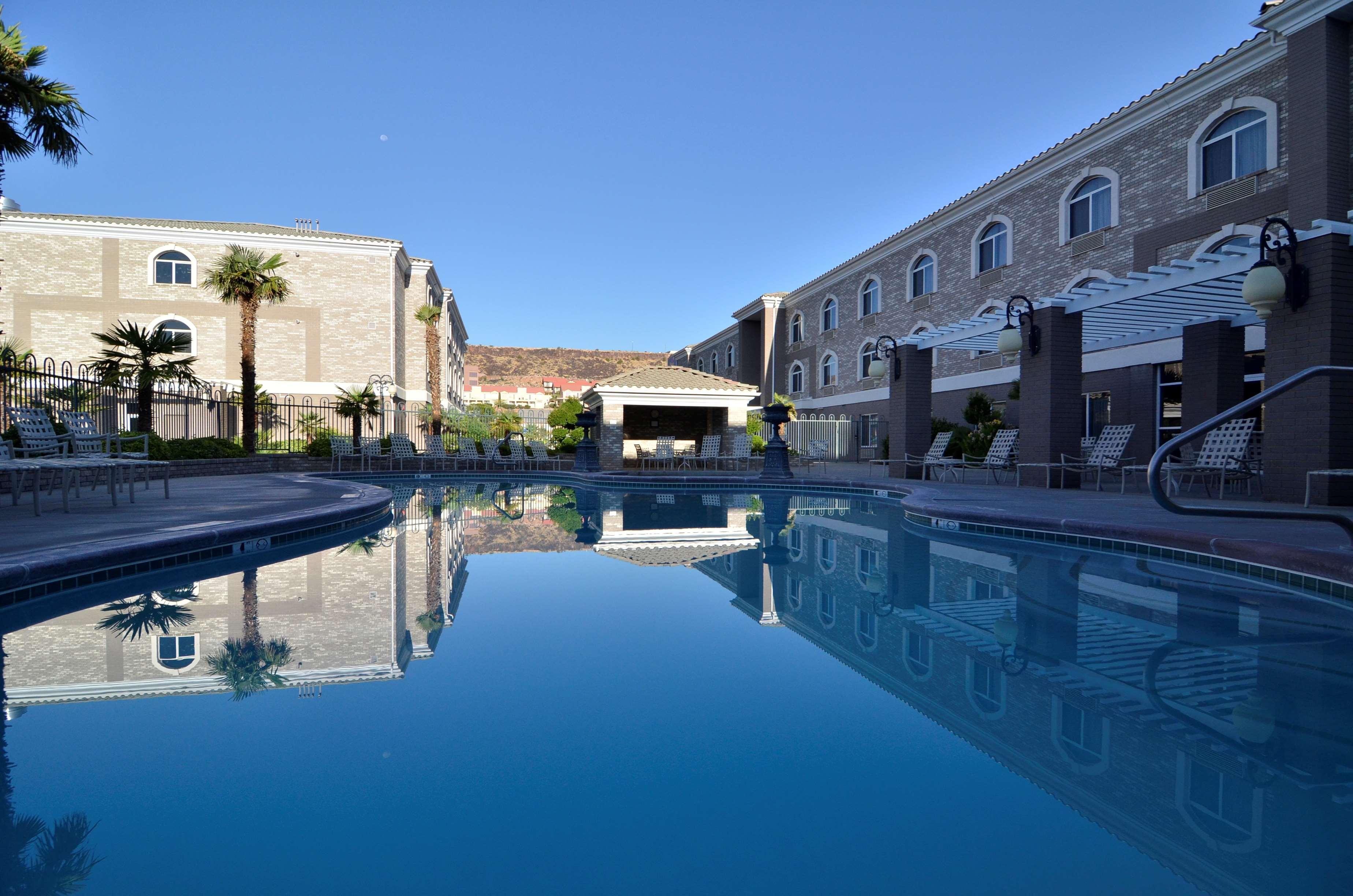 Best Western Plus Abbey Inn Σεντ Τζορτζ Εξωτερικό φωτογραφία