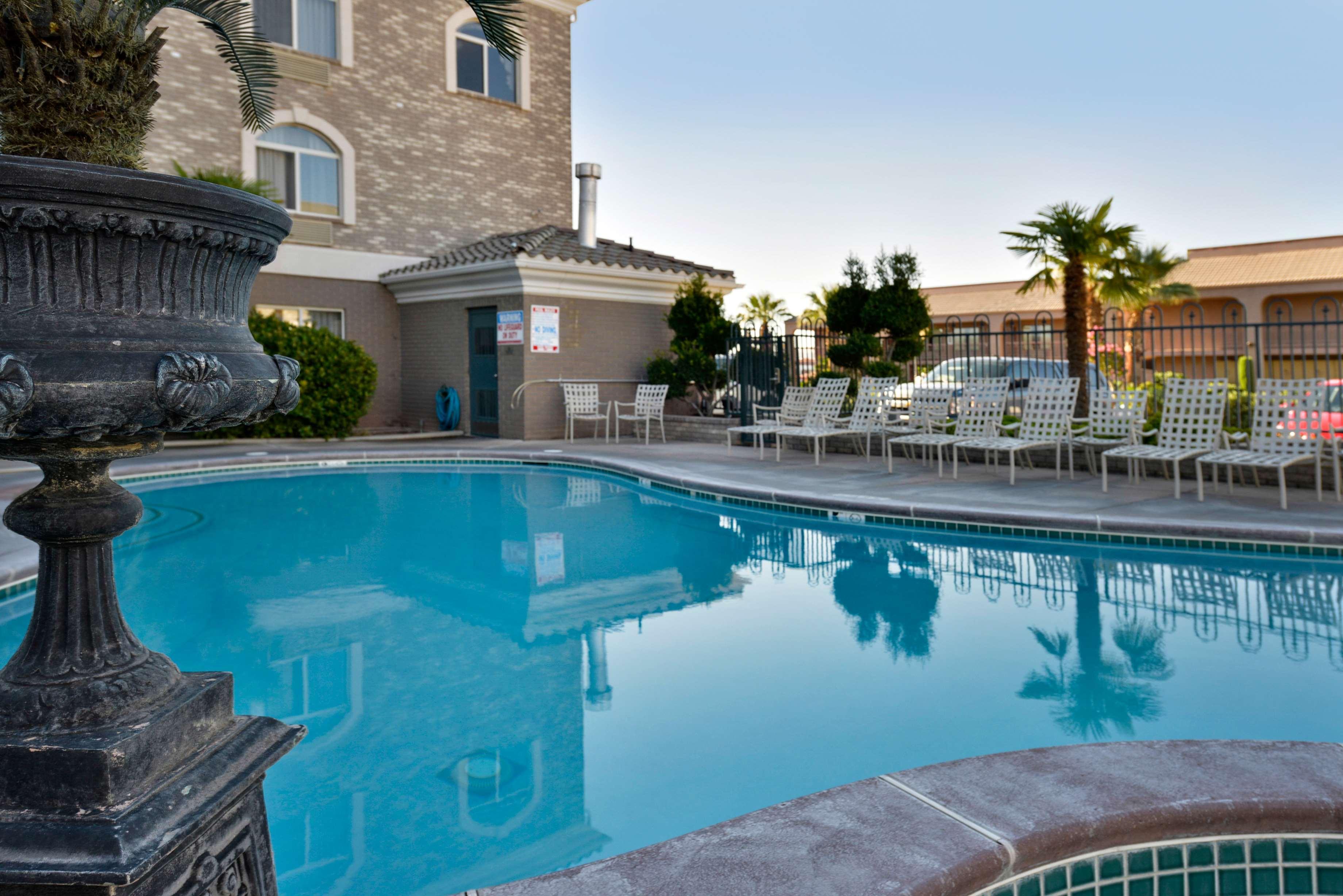 Best Western Plus Abbey Inn Σεντ Τζορτζ Εξωτερικό φωτογραφία