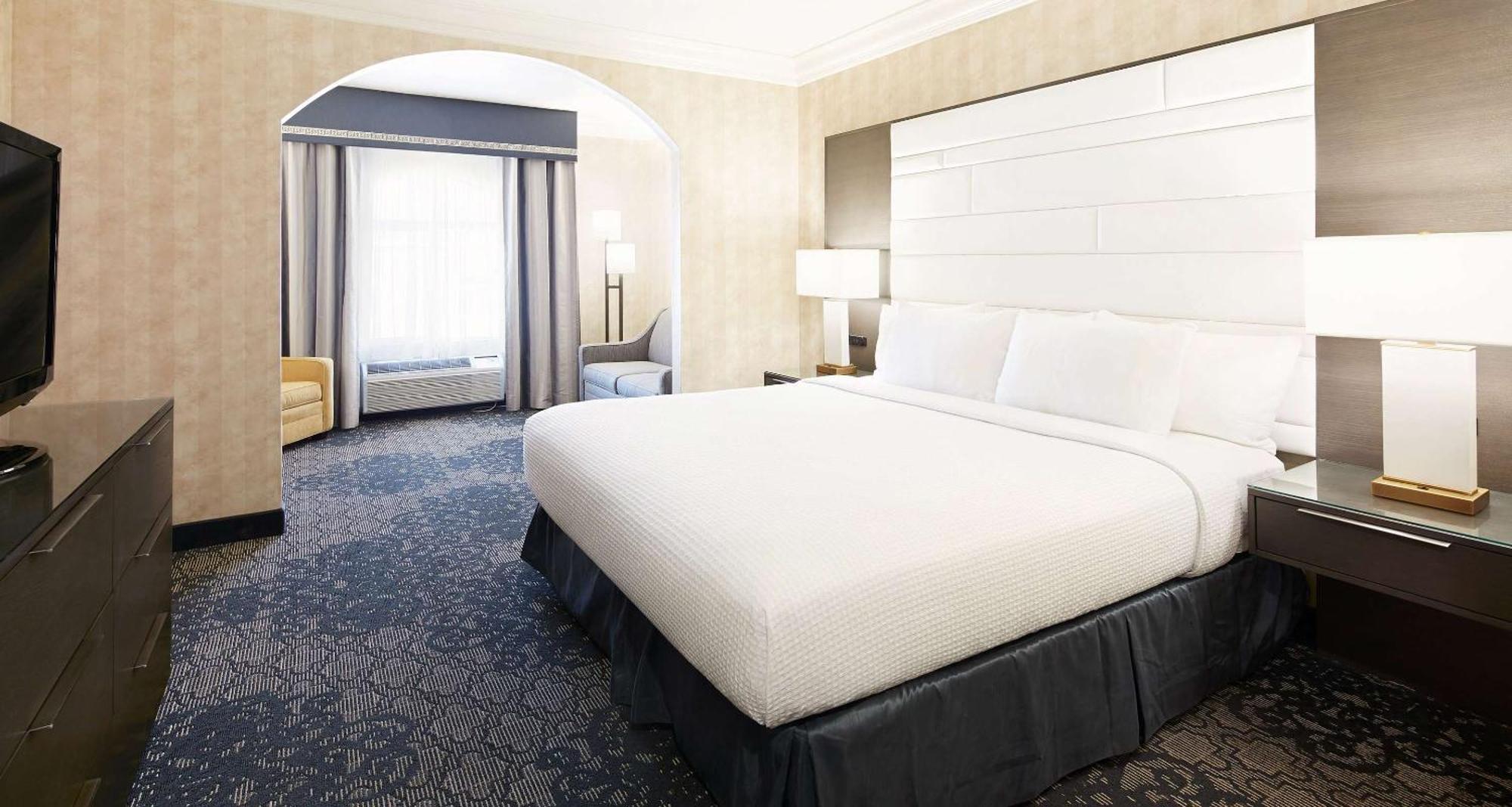 Best Western Plus Abbey Inn Σεντ Τζορτζ Εξωτερικό φωτογραφία