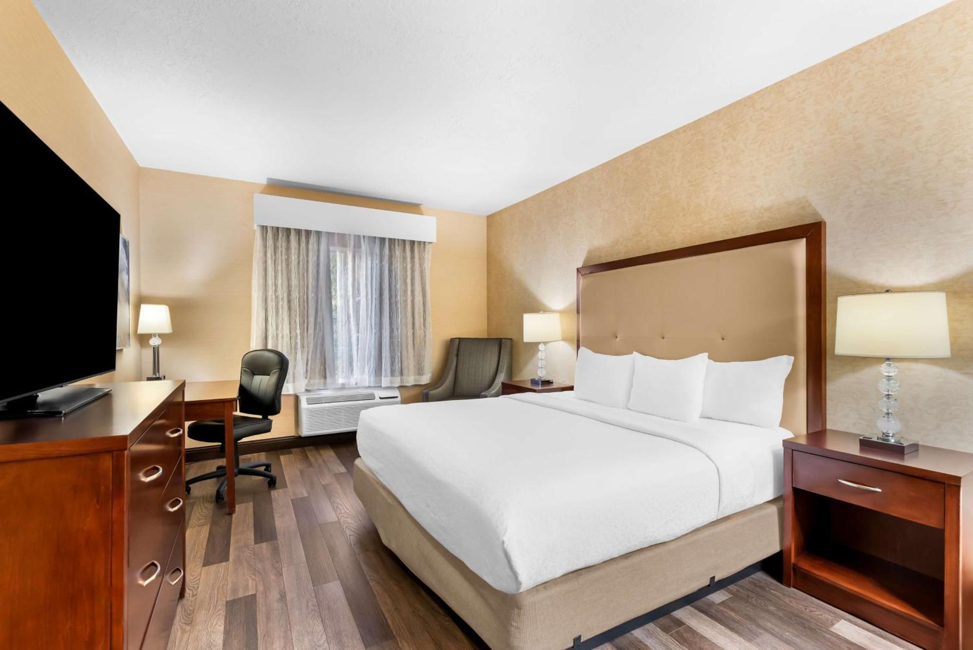 Best Western Plus Abbey Inn Σεντ Τζορτζ Εξωτερικό φωτογραφία